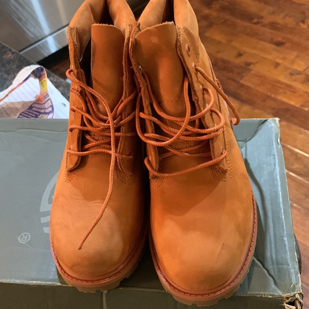 Timberland - Picture 2 of 5